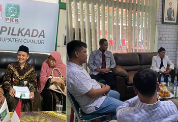 Sekretaris Desk Pilkada PKB Cianjur Dadang Sugianto menerima berkas  pendaftaran calon bupati Cianjur.