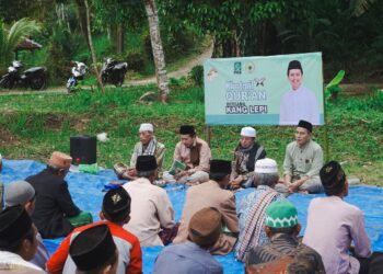 Wakil Ketua DPRD Cianjur Lepi Ali Firmansyah gelar Khotmil Qur'an bersama ratusan warga.