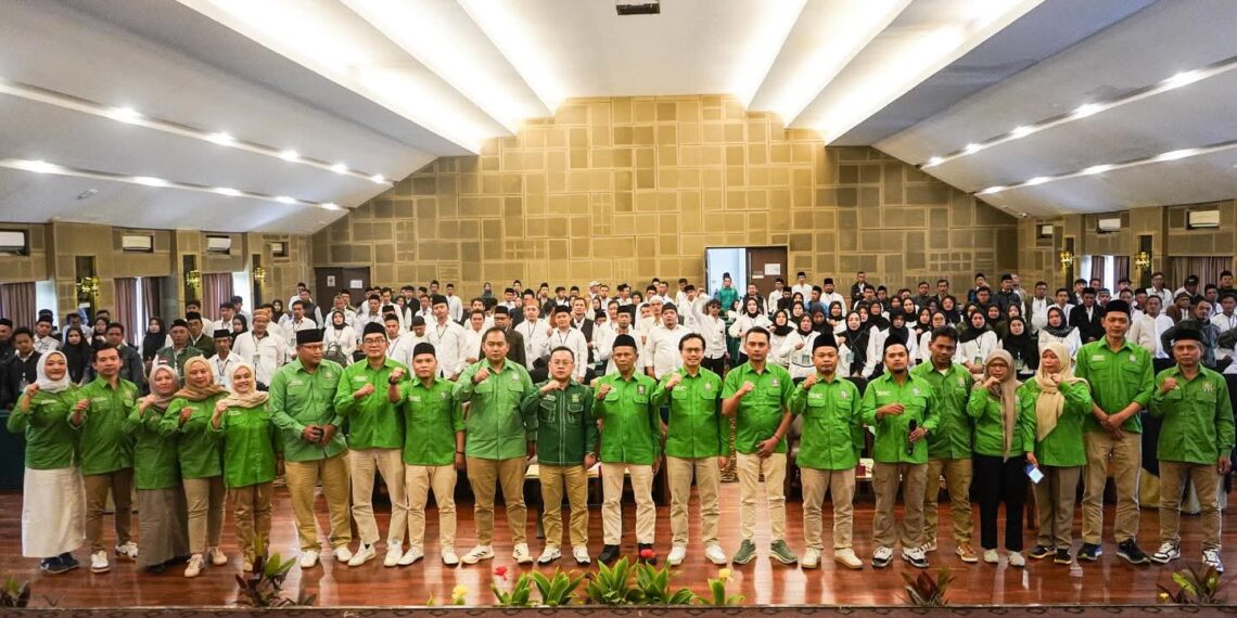 Sebanyak 700 kader loyalis PKB dikukuhkan